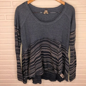 We The Free Blue High Low Ruffle Oversized Long Sleeve Sweater, Women’s Size XS